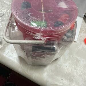 Beginners sewing kit with Handle